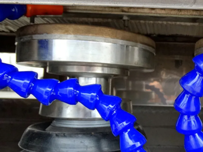 Grinding head water tank