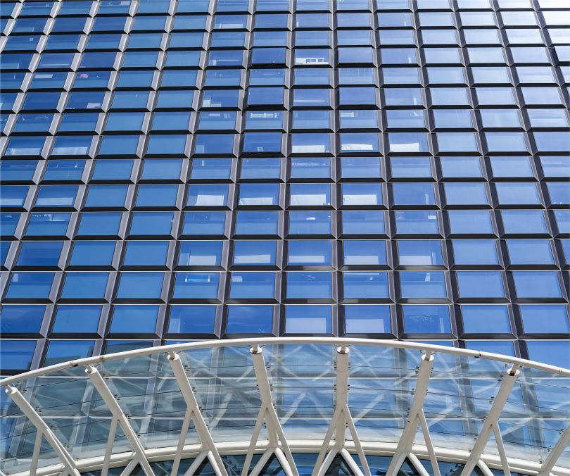 Application of glass beveling machine in the field of architectural glass